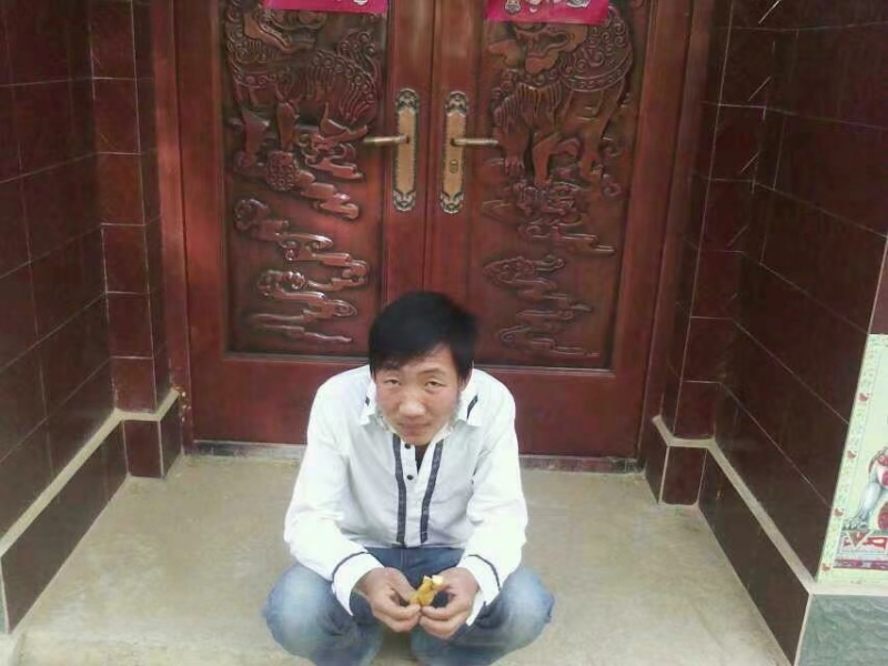 潘先生的第一张照片--酒泉上门女婿服务网